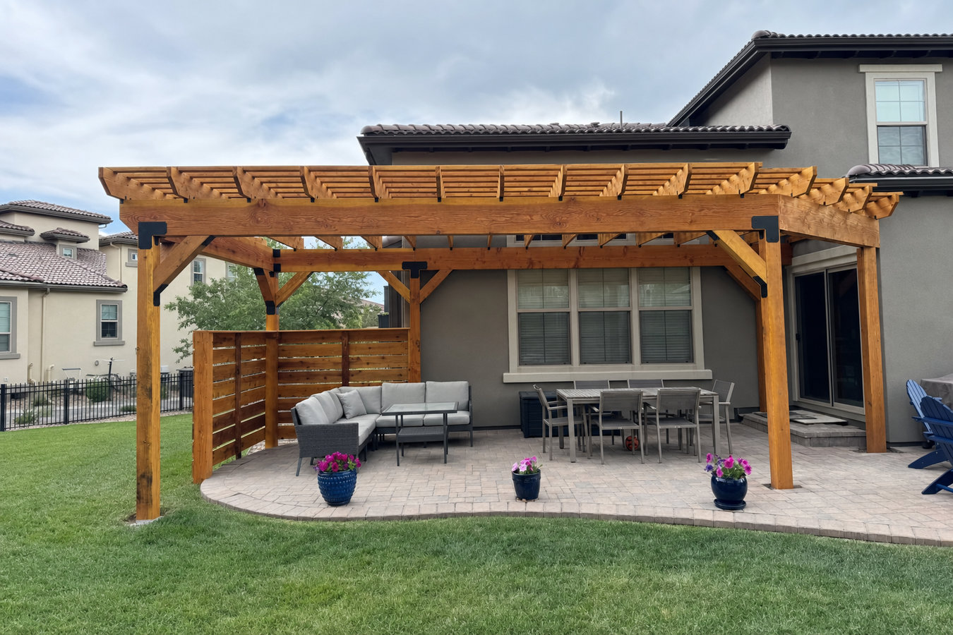 Rancho Cucamonga Deck & Fence - Custom deck and fence builder in Rancho Cucamonga, CA